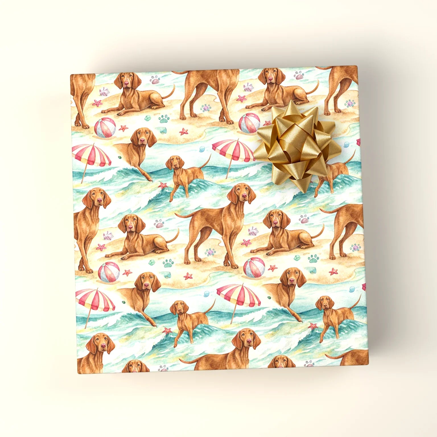 Vizsla Beach Wrapping Paper — wrapped gift presentation
